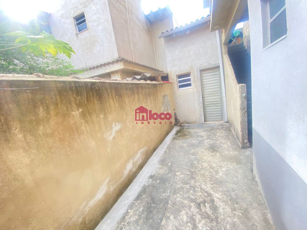 Casa para Locação -  - Inhoaíba / RJ