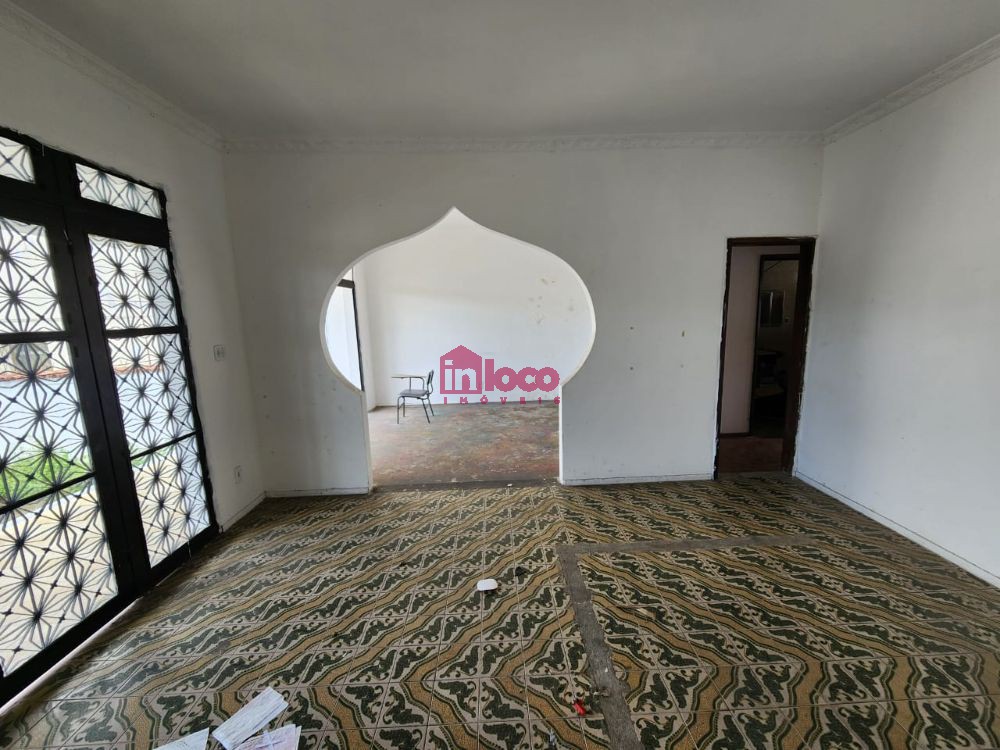 Prédio para Venda ou Locação -  - Campo Grande / RJ